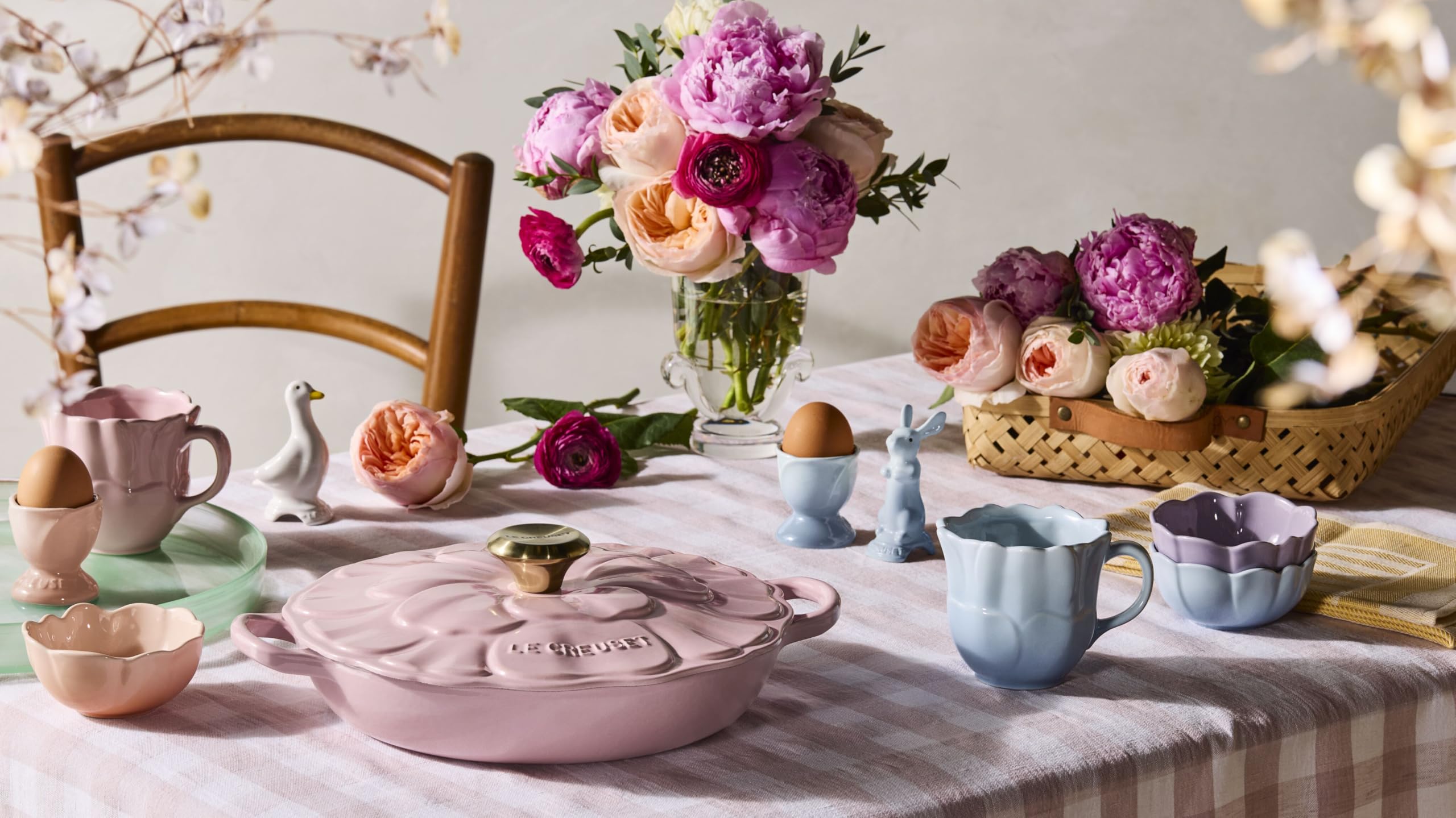 Amazon.com | Le Creuset Stoneware Petal Mini Bowls, Set of 4